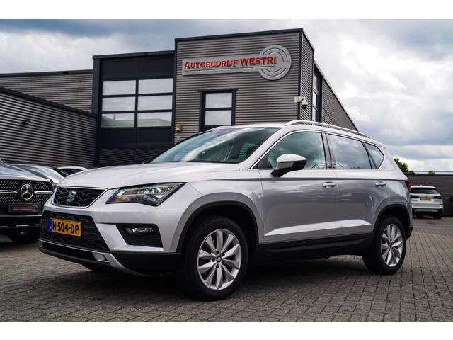 Seat Ateca 1.0 EcoTSI Style Business Intense | LED koplampen | Achteruitrijcamera | Climatronic airco | Multifunctioneel stuur |