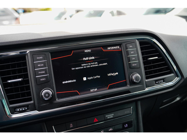 Seat Ateca 1.0 EcoTSI Style Business Intense | LED koplampen | Achteruitrijcamera | Climatronic airco | Multifunctioneel stuur |