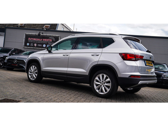 Seat Ateca 1.0 EcoTSI Style Business Intense | LED koplampen | Achteruitrijcamera | Climatronic airco | Multifunctioneel stuur |