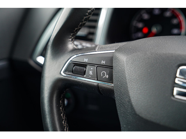Seat Ateca 1.0 EcoTSI Style Business Intense | LED koplampen | Achteruitrijcamera | Climatronic airco | Multifunctioneel stuur |