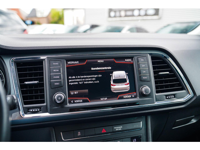 Seat Ateca 1.0 EcoTSI Style Business Intense | LED koplampen | Achteruitrijcamera | Climatronic airco | Multifunctioneel stuur |
