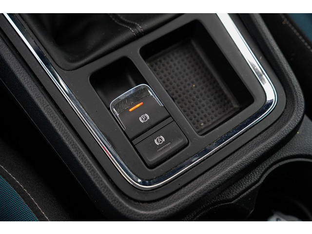 Seat Ateca 1.0 EcoTSI Style Business Intense | LED koplampen | Achteruitrijcamera | Climatronic airco | Multifunctioneel stuur |