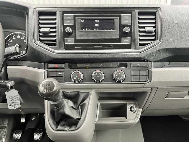 Volkswagen Crafter 35 2.0 TDI DC Open laadbak Airco Cruise controle Pick-up Euro 6 Parkeerhulp achter evt 2500kg trekgewicht 6 persoons p-up bakwag