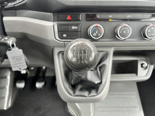 Volkswagen Crafter 35 2.0 TDI DC Open laadbak Airco Cruise controle Pick-up Euro 6 Parkeerhulp achter evt 2500kg trekgewicht 6 persoons p-up bakwag