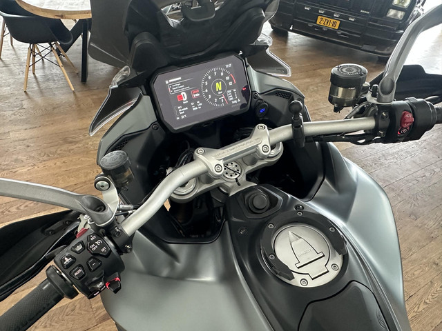 Ducati Multistrada V4 S Travel & Radar *FABRIEKSGARANTIE*NIEUWSTAAT*DEALER-OH*KOFFERS*