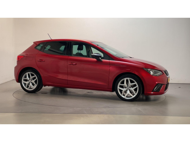 Seat Ibiza 1.0 TSI FR Business Intense Virtual Cockpit LED Camera Navigatie DAB+