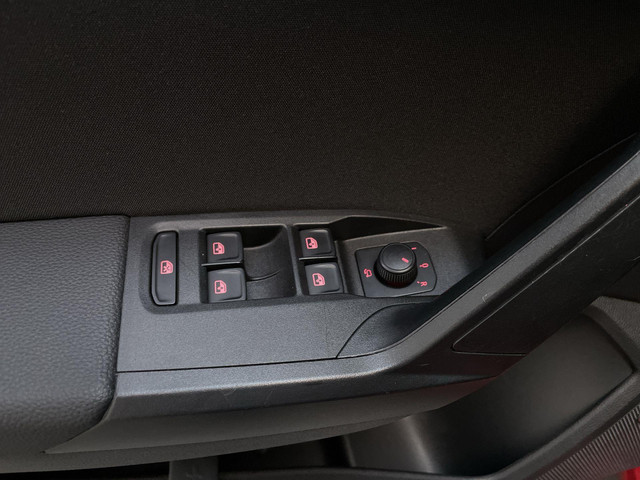 Seat Ibiza 1.0 TSI FR Business Intense Virtual Cockpit LED Camera Navigatie DAB+