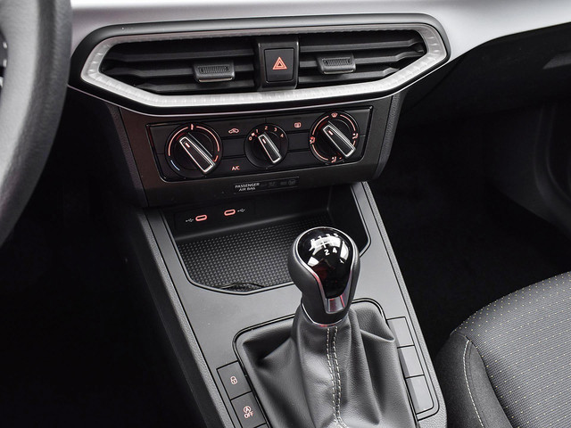 Seat Ibiza Style Plus 1.0 70 kW   95 pk EcoTSI Hatchback Uit voorraad leverbaar!!