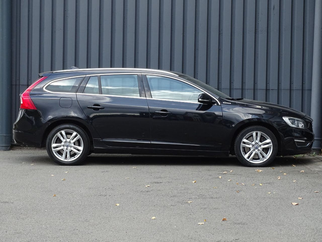 volvo-v60-2.4-d6-awd-plug-in-hybrid-summum---xenon---leder---memory---pdc