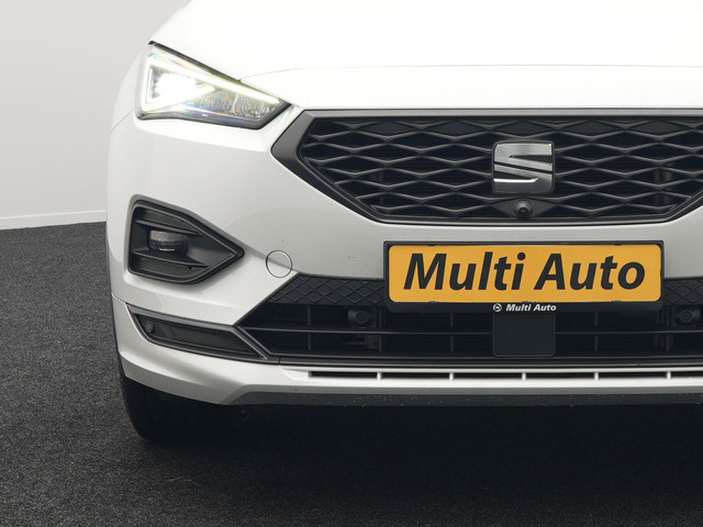Seat Tarraco 1.4 TSI e-Hybrid FR Plug in Hybrid 245pk PHEV | Trekhaak af Fabriek | Adaptive Cruise | 360 Camera | Half Lederen Sportstoelen M
