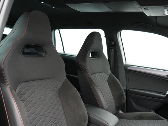Seat Tarraco 1.4 TSI e-Hybrid FR Plug in Hybrid 245pk PHEV | Trekhaak af Fabriek | Adaptive Cruise | 360 Camera | Half Lederen Sportstoelen M
