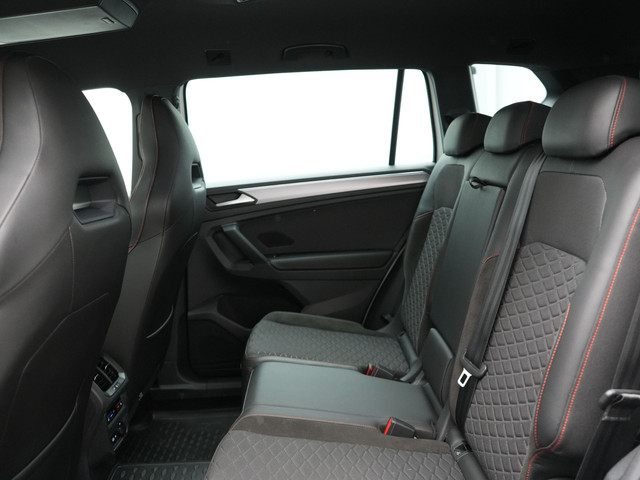 Seat Tarraco 1.4 TSI e-Hybrid FR Plug in Hybrid 245pk PHEV | Trekhaak af Fabriek | Adaptive Cruise | 360 Camera | Half Lederen Sportstoelen M
