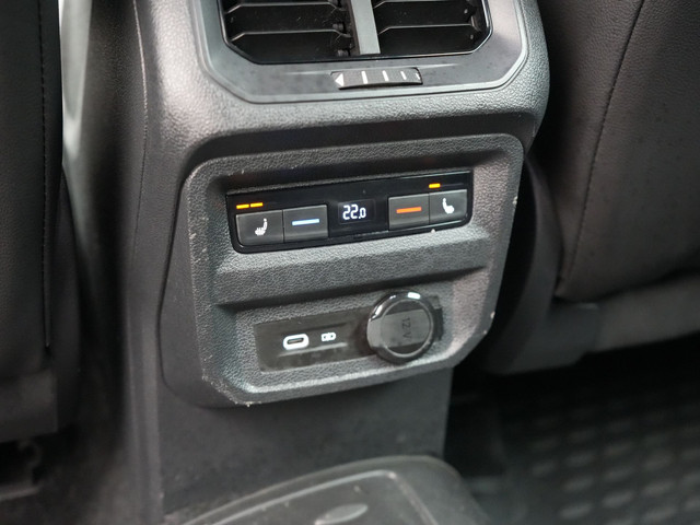 Seat Tarraco 1.4 TSI e-Hybrid FR Plug in Hybrid 245pk PHEV | Trekhaak af Fabriek | Adaptive Cruise | 360 Camera | Half Lederen Sportstoelen M