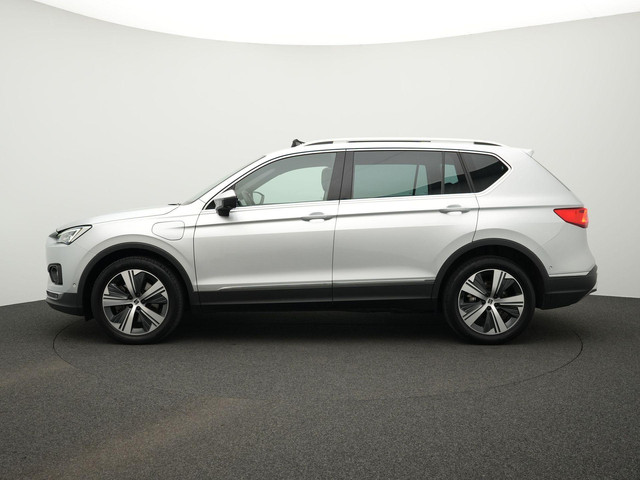 Seat Tarraco 1.4 TSI e-Hybrid 245 pk DSG PHEV Xcellence | Panoramadak | Trekhaak | Leder | Geheugenstoel | Adaptief onderstel | Rondomzicht c