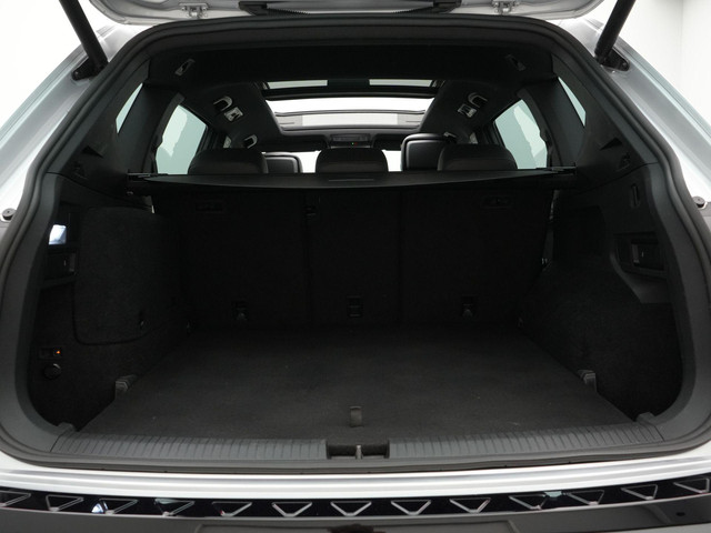 Seat Tarraco 1.4 TSI e-Hybrid 245 pk DSG PHEV Xcellence | Panoramadak | Trekhaak | Leder | Geheugenstoel | Adaptief onderstel | Rondomzicht c