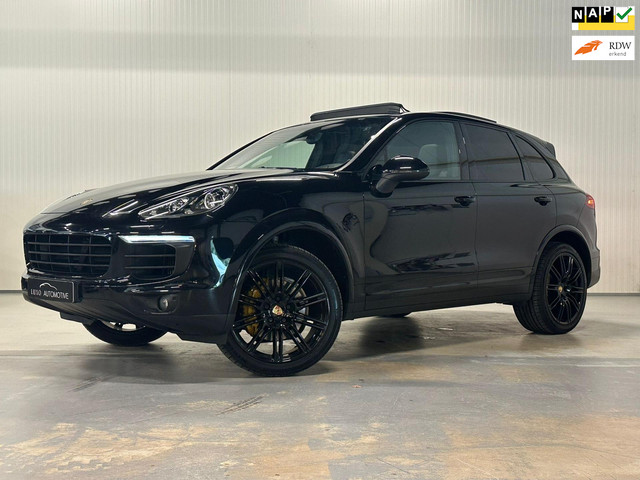 porsche-cayenne-3.0-d-gts---pano---luchtvering---black-pack---trekhaak