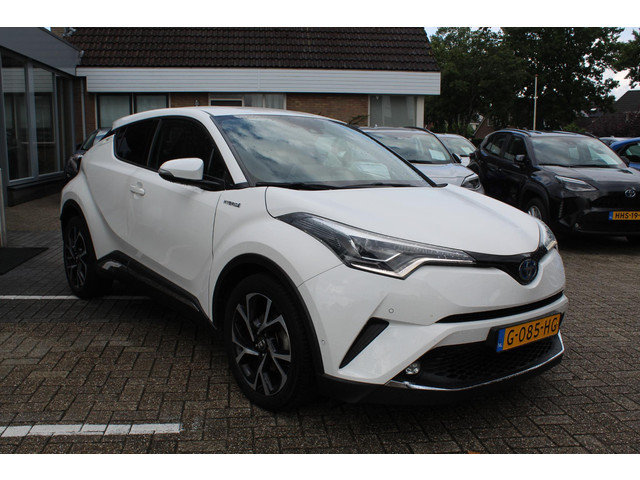 toyota-c-hr-1.8-hybrid-style-ultimate-navi-stoelverw.-clima-dodehoekdetectie-camera-keyless-sensoren-v-a-led