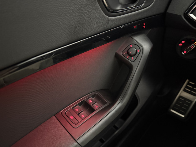 Seat Ateca 1.5 TSI FR | 360° | Pano | LED | Trekh. | Virtual | Sfeerver. | Carplay l NAP