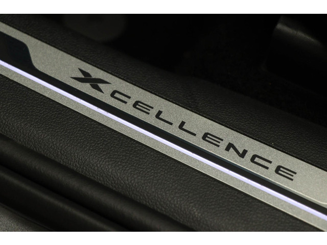 Seat Tarraco 2.0 TDI 4DRIVE Xcellence | TECHNOLOGY   PROFESSIONAL   WINTER- PACK | PANORAMADAK | BEATS DAB | 360 CAMERA | TREKHAAK | 20