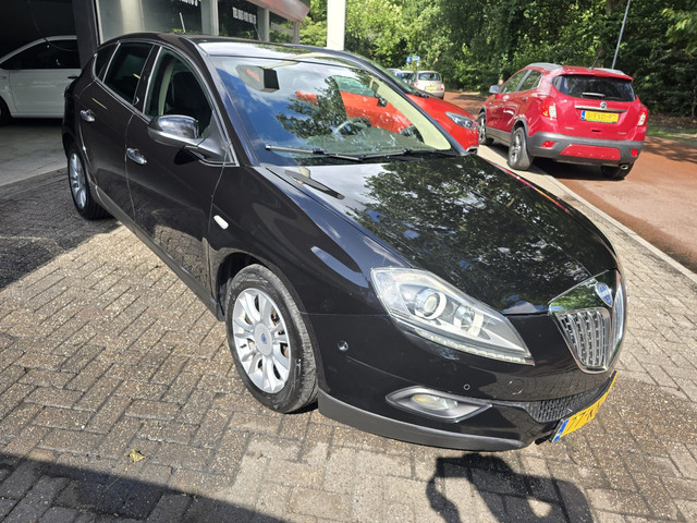 lancia-delta-1.4-16v-oro---2e-eigenaar---12mnd-garantie---airco---cruise---lmv---elec-ramen--