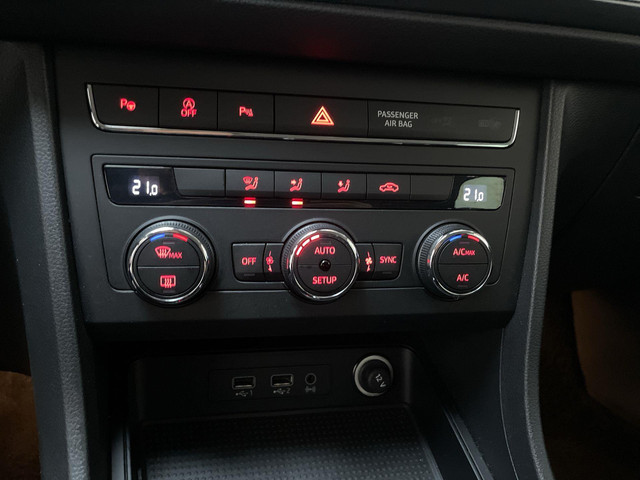 Seat Ateca 1.5 TSI 150pk DSG Style Business Intense LED Camera Navigatie Adaptive Cruise