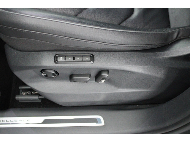 Seat Tarraco 1.5 TSI 150pk DSG Xcellence Trekhaak Camera Leder Memory Standkachel Beats Keyless Virtual Cockpit Navigatie