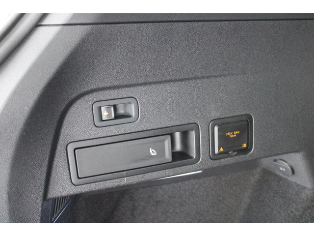 Seat Tarraco 1.5 TSI 150pk DSG Xcellence Trekhaak Camera Leder Memory Standkachel Beats Keyless Virtual Cockpit Navigatie