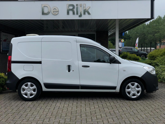 dacia-dokker-1.5-dci-75-ambiance-marge---airco--el.-ramen-spiegels--ventilatie-op-dak--bluetooth-radio---nap---2e-eigenaar--