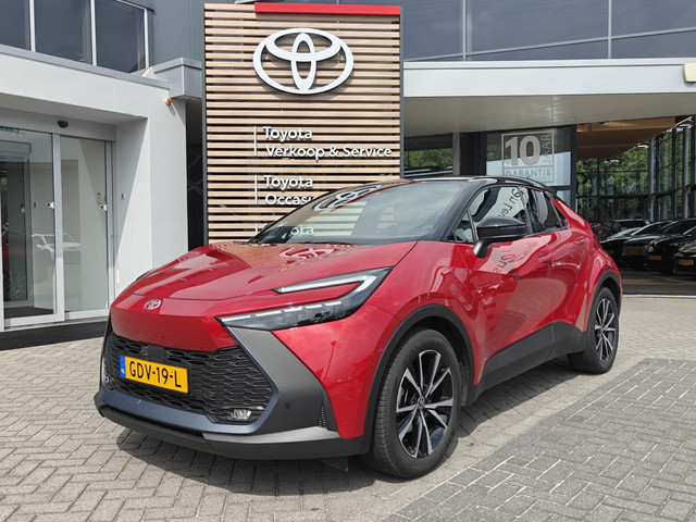 toyota-c-hr-1.8-hybrid-140-first-edition-navi-apple-android-park-sensoren-360camera-keyless-draadloos-laden-blind-spot-elek-achterklep-ad-c