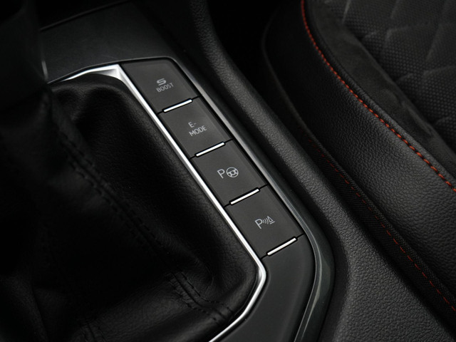Seat Tarraco 1.4 TSI e-Hybrid 245 pk DSG PHEV FR | Panoramadak | Geheugenstoel | Adaptief onderstel | Stoelverwarming vóór en achter | Achter