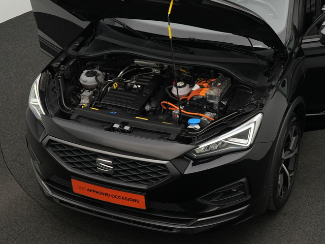 Seat Tarraco 1.4 TSI e-Hybrid 245 pk DSG PHEV FR | Panoramadak | Geheugenstoel | Adaptief onderstel | Stoelverwarming vóór en achter | Achter