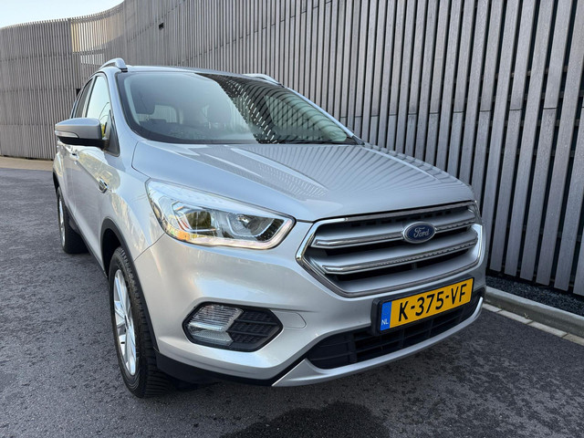 ford-kuga-1.5-titanium---automaat