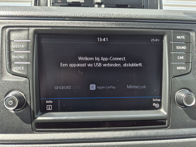 Volkswagen Crafter 35 2.0 TDI L4H3 EL ,airco,addapt cruise,android carplay navigatie camera,trekhaak,