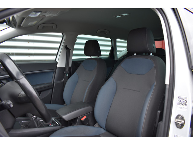 Seat Ateca 1.0 EcoTSI Style Business Intense LED | Virtual Cockpit | Carplay | Camera | DAB | Elek. Trekhaak | Navi | Clima | Cruise | PDC