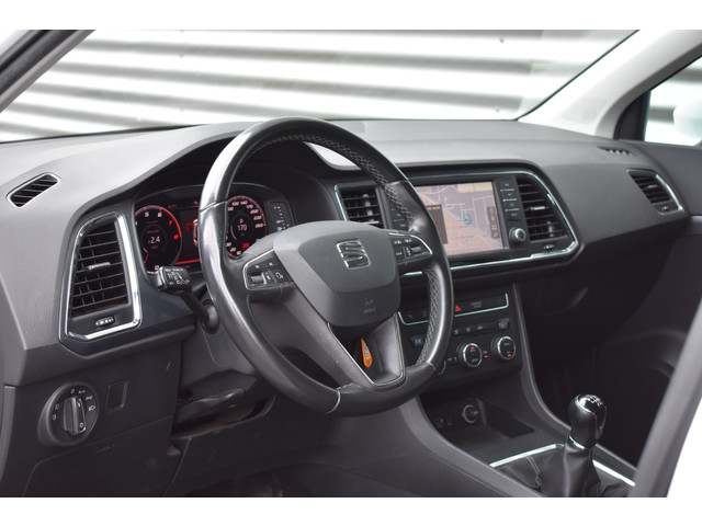 Seat Ateca 1.0 EcoTSI Style Business Intense LED | Virtual Cockpit | Carplay | Camera | DAB | Elek. Trekhaak | Navi | Clima | Cruise | PDC