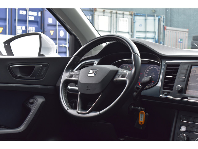 Seat Ateca 1.0 EcoTSI Style Business Intense LED | Virtual Cockpit | Carplay | Camera | DAB | Elek. Trekhaak | Navi | Clima | Cruise | PDC