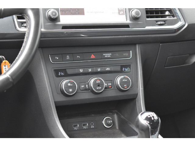 Seat Ateca 1.0 EcoTSI Style Business Intense LED | Virtual Cockpit | Carplay | Camera | DAB | Elek. Trekhaak | Navi | Clima | Cruise | PDC