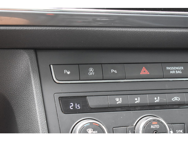 Seat Ateca 1.0 EcoTSI Style Business Intense LED | Virtual Cockpit | Carplay | Camera | DAB | Elek. Trekhaak | Navi | Clima | Cruise | PDC