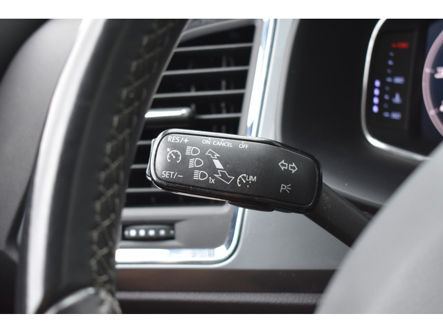 Seat Ateca 1.0 EcoTSI Style Business Intense LED | Virtual Cockpit | Carplay | Camera | DAB | Elek. Trekhaak | Navi | Clima | Cruise | PDC