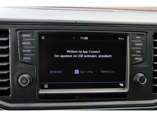 Volkswagen Crafter 35 2.0 TDI L3H2 App connect Gev. Stoel Cruise dealer onderhouden
