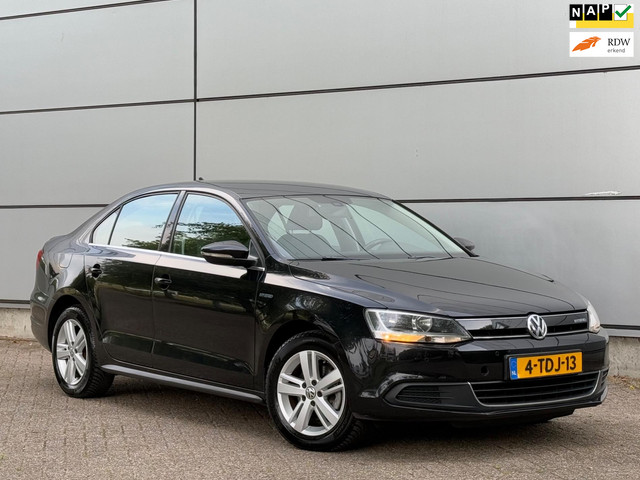 volkswagen-jetta-1.4-tsi-hybrid--automaat--navi--park-sensor--airco--cruise--stuurbed--lmv--nap--boekjes