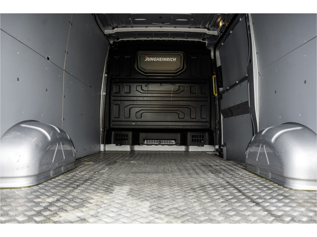 Volkswagen Crafter 35 TDI | L3H2 | CarPlay | Navi | Cruise | Airco | PDC | Euro 6