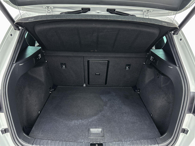 Seat Ateca 1.4 EcoTSI Xcellence Automaat | Navigatie | Camera | Trekhaak | Adaptive Cruise Control | Stoelverwarming
