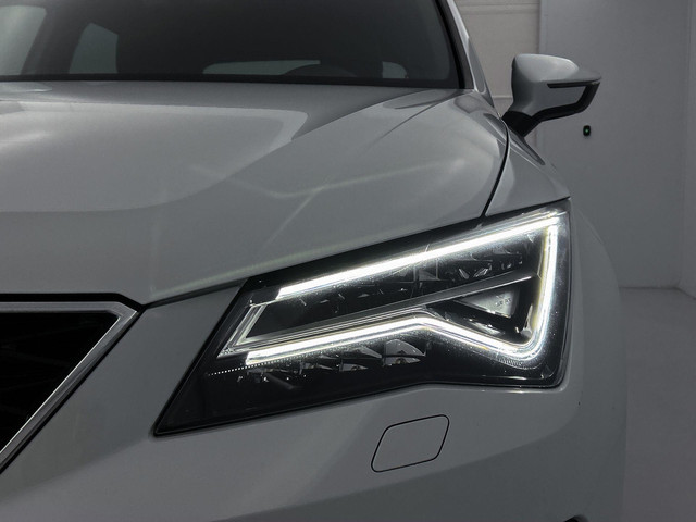 Seat Ateca 1.4 EcoTSI Xcellence Automaat | Navigatie | Camera | Trekhaak | Adaptive Cruise Control | Stoelverwarming