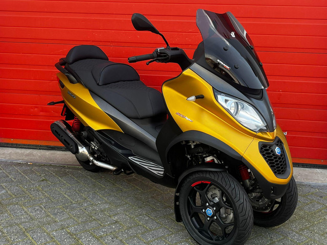 piaggio-mp3-500-hpe-sport
