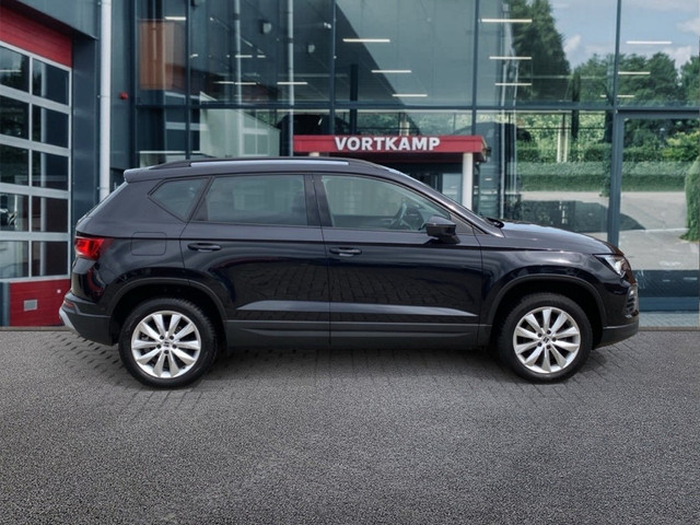 Seat Ateca 1.5 TSI DSG STYLE TREKHAAK NAVI CARPLAY ACC PDC STOELVERW E-KLEP
