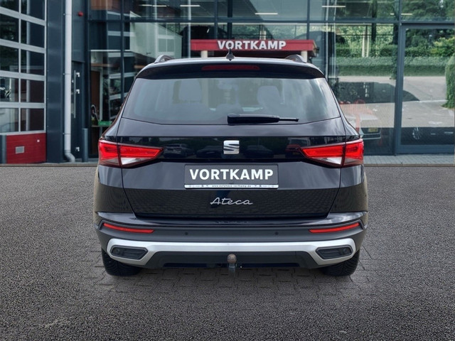 Seat Ateca 1.5 TSI DSG STYLE TREKHAAK NAVI CARPLAY ACC PDC STOELVERW E-KLEP