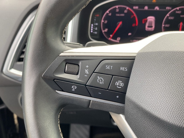 Seat Ateca 1.5 TSI DSG STYLE TREKHAAK NAVI CARPLAY ACC PDC STOELVERW E-KLEP
