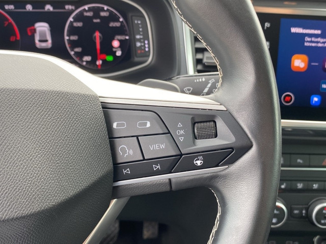 Seat Ateca 1.5 TSI DSG STYLE TREKHAAK NAVI CARPLAY ACC PDC STOELVERW E-KLEP
