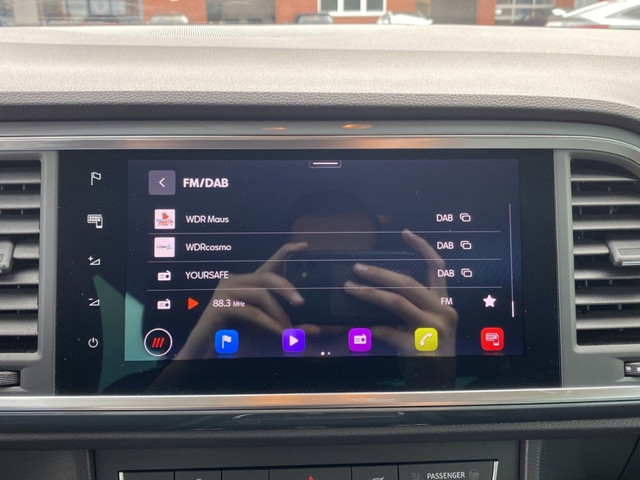 Seat Ateca 1.5 TSI DSG STYLE TREKHAAK NAVI CARPLAY ACC PDC STOELVERW E-KLEP